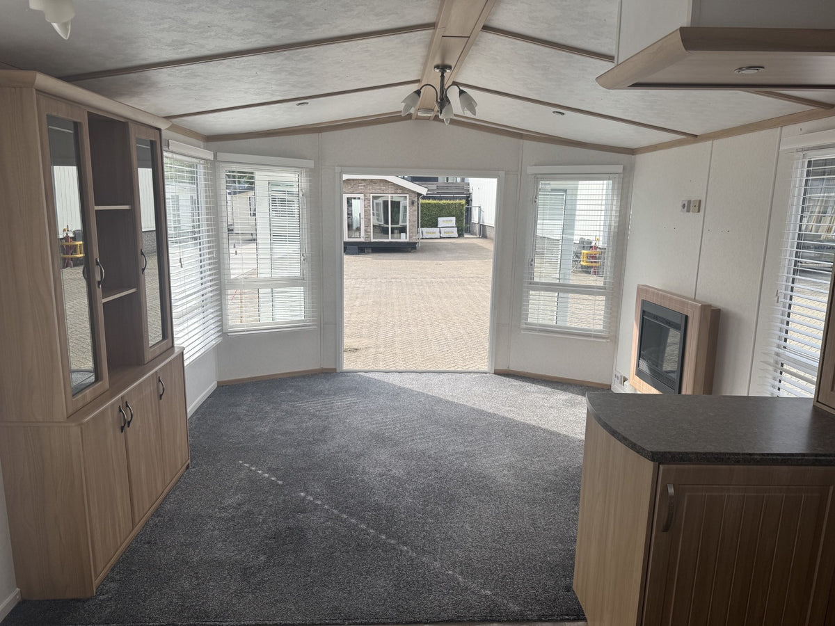 Ruime woning met ruime woonkamer VERKOCHT!