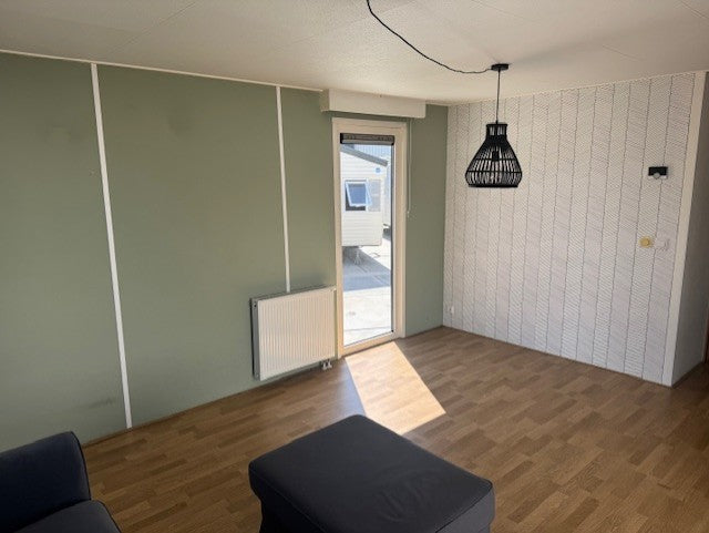 Ruime kunststof woning met 3 slaapkamers,cv en dubbelglas Gereserveerd!