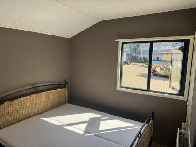 Ruime Familiewoning met 2 slaapkamers,dubbelglas en cv Gereserveerd!