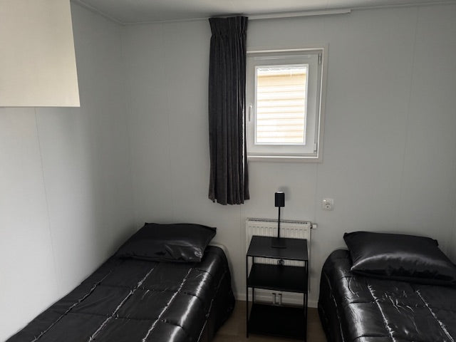Mooie nieuwe kunststof woning VERKOCHT!