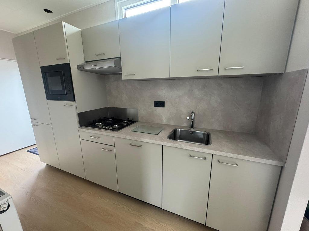 Nieuwe onderhoudsarme woning 12.60 x 4.30 zeer ruime woning.